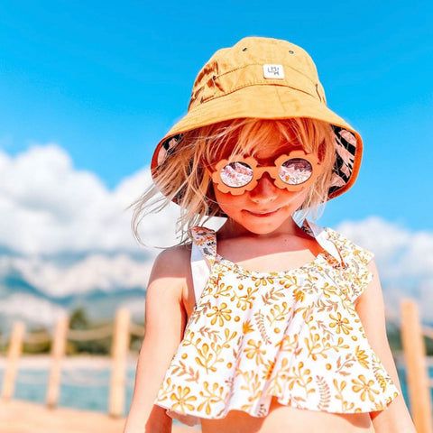 Tiny Beach Wide-Brim